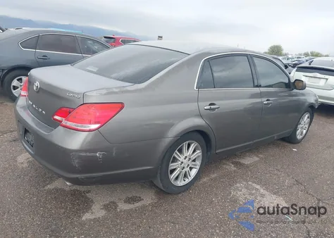 2006 Toyota Avalon Limited z USA, uszkodzony, nr VIN 4T1BK36B86U089097